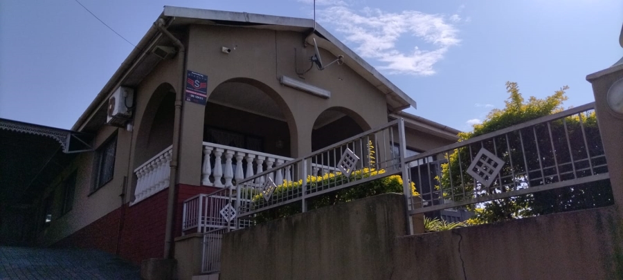 5 Bedroom Property for Sale in Clare Hills KwaZulu-Natal