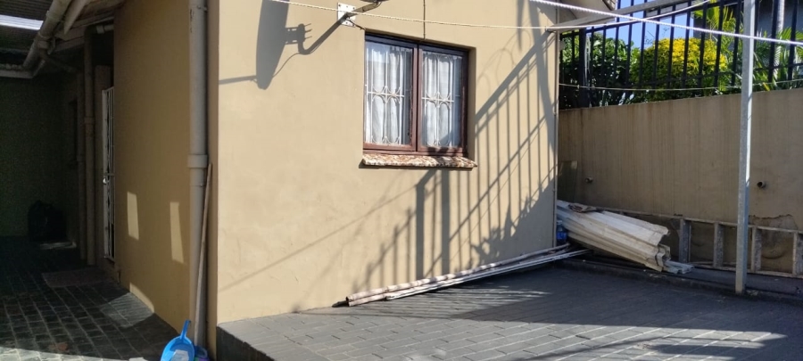 5 Bedroom Property for Sale in Clare Hills KwaZulu-Natal
