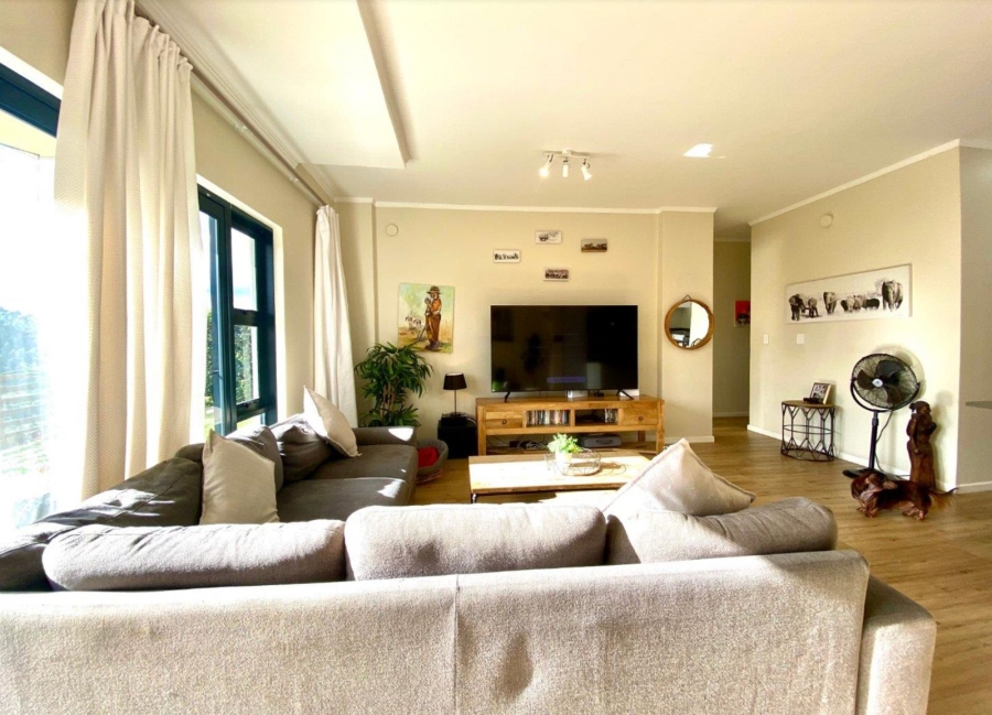 3 Bedroom Property for Sale in Cotswold Fenns KwaZulu-Natal