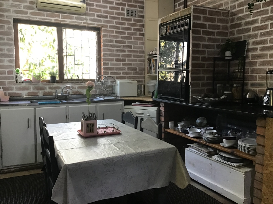 5 Bedroom Property for Sale in Clarendon KwaZulu-Natal