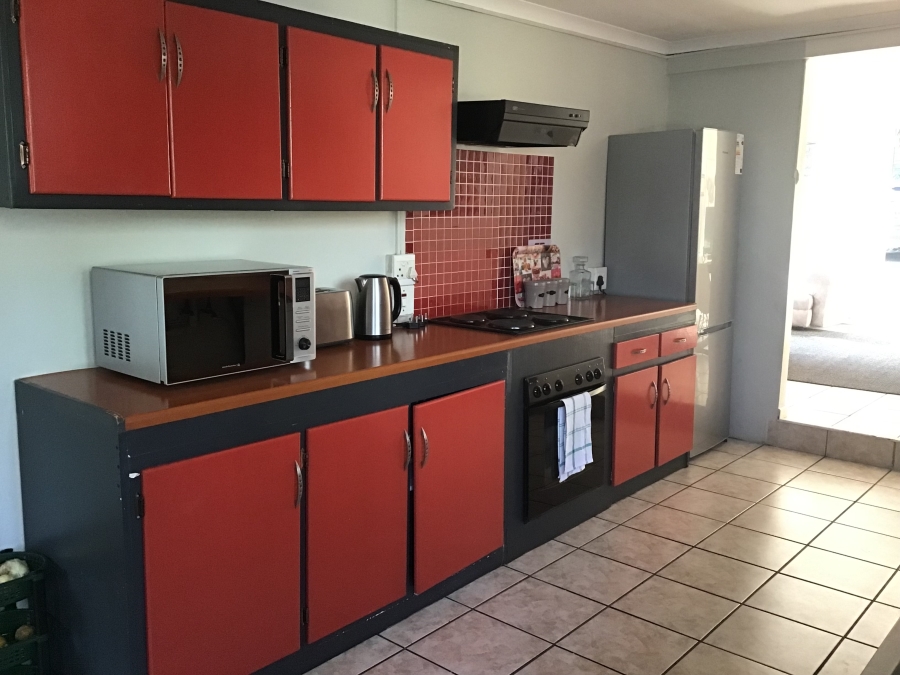 5 Bedroom Property for Sale in Clarendon KwaZulu-Natal