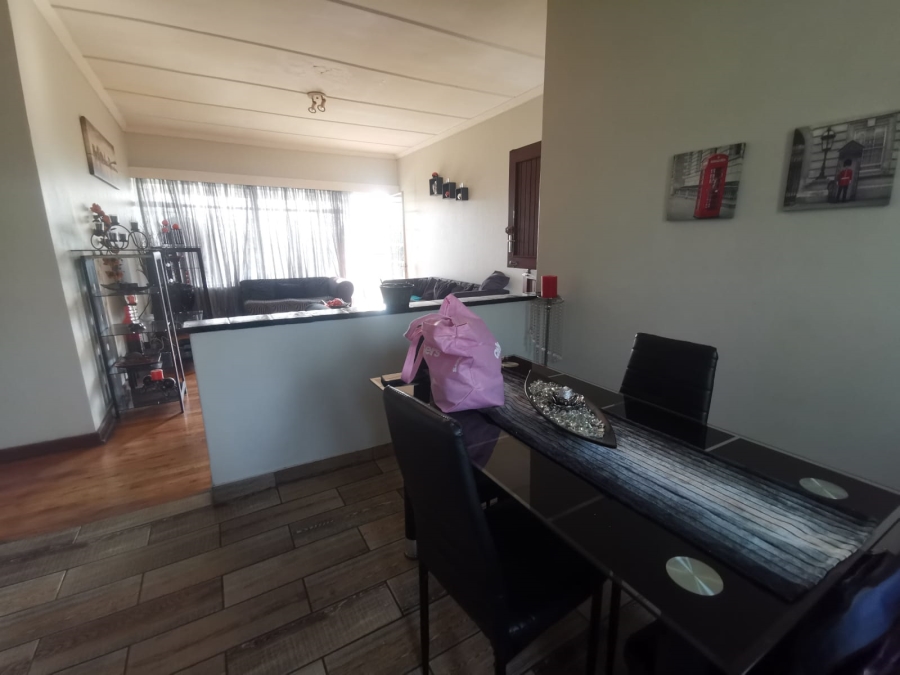 2 Bedroom Property for Sale in Hillary KwaZulu-Natal
