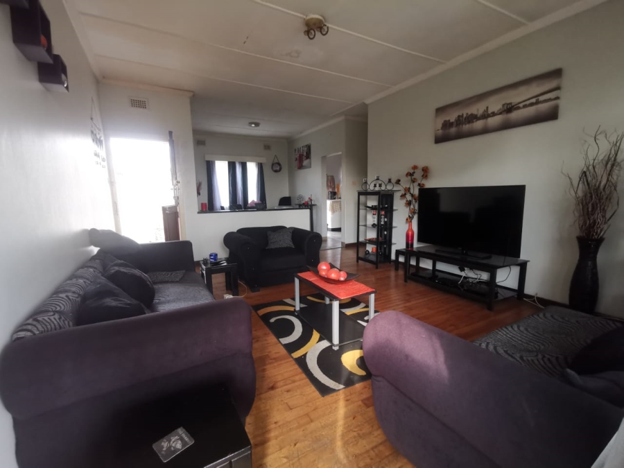 2 Bedroom Property for Sale in Hillary KwaZulu-Natal