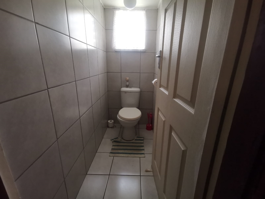 2 Bedroom Property for Sale in Hillary KwaZulu-Natal