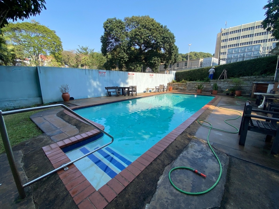To Let 2 Bedroom Property for Rent in Glenwood KwaZulu-Natal