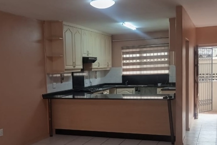 2 Bedroom Property for Sale in Port Shepstone KwaZulu-Natal