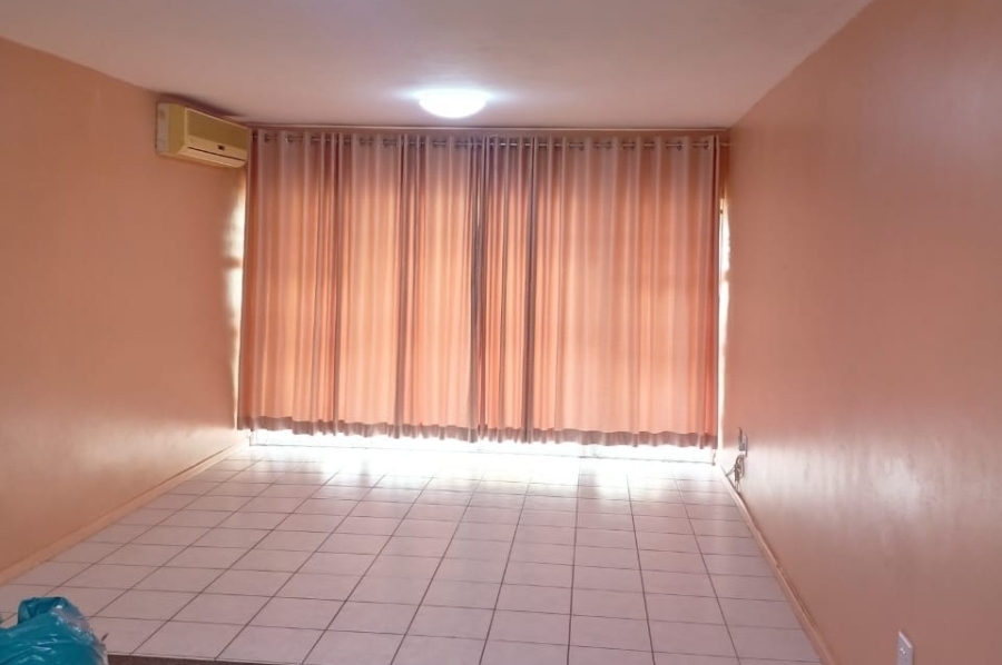 2 Bedroom Property for Sale in Port Shepstone KwaZulu-Natal