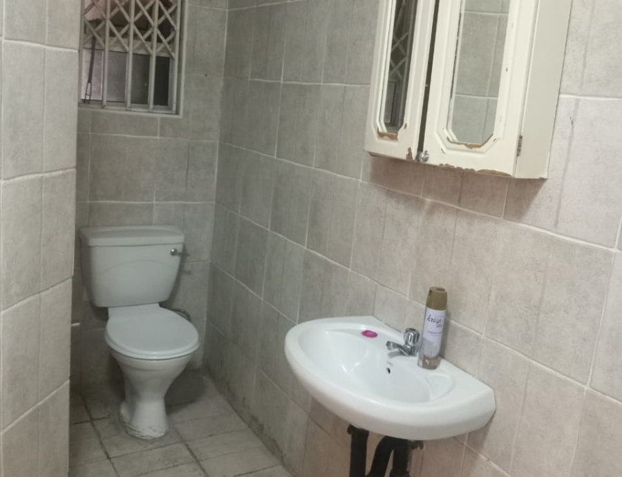 2 Bedroom Property for Sale in Port Shepstone KwaZulu-Natal