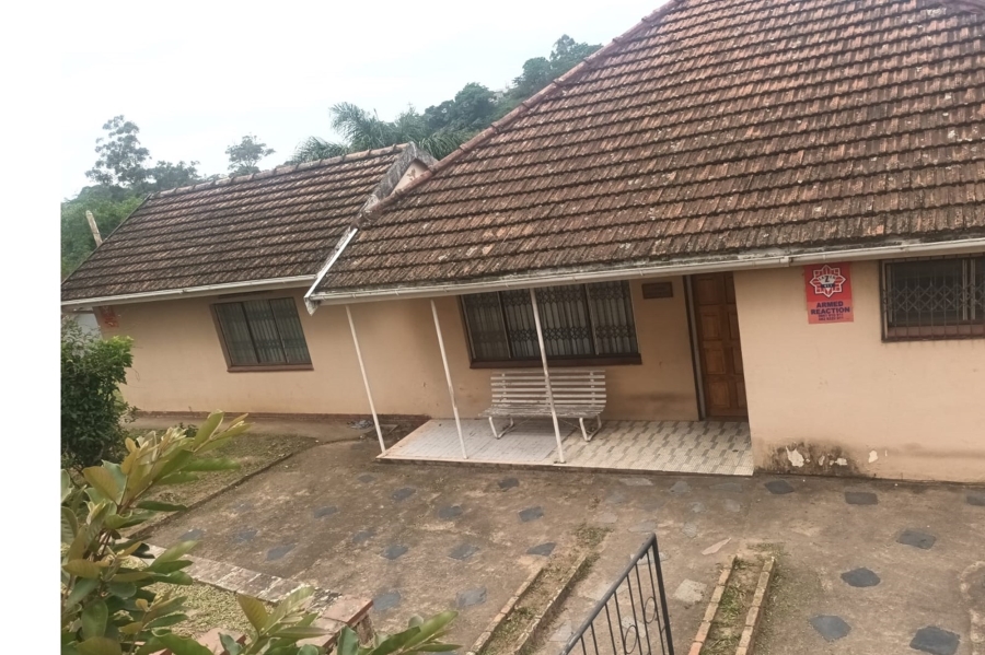 4 Bedroom Property for Sale in Umzinto KwaZulu-Natal