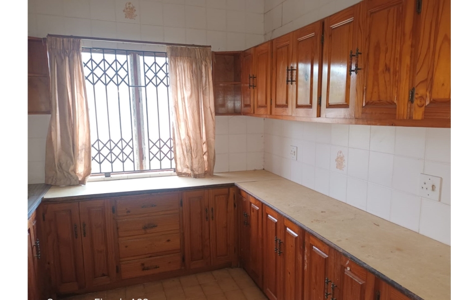 4 Bedroom Property for Sale in Umzinto KwaZulu-Natal