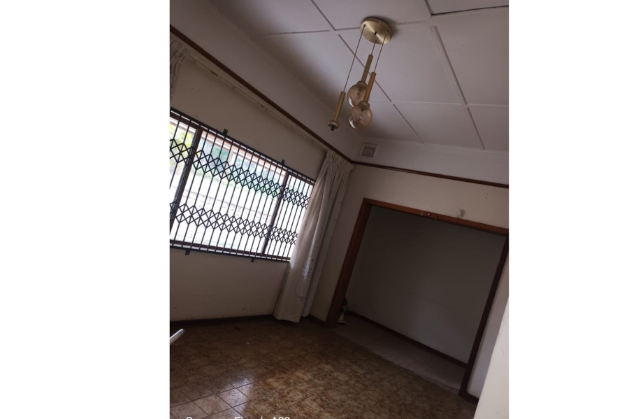 4 Bedroom Property for Sale in Umzinto KwaZulu-Natal