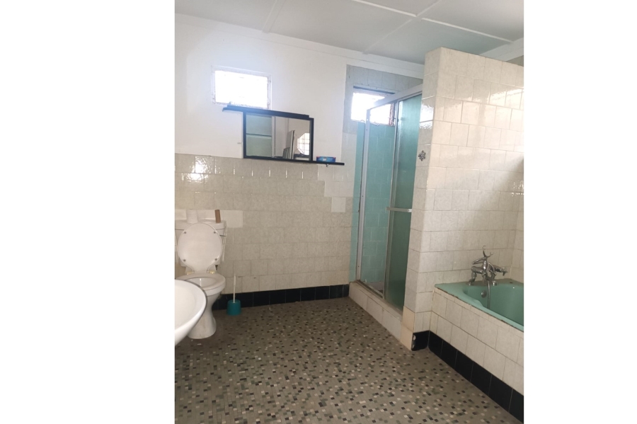4 Bedroom Property for Sale in Umzinto KwaZulu-Natal