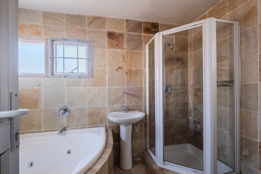 4 Bedroom Property for Sale in Park Hill KwaZulu-Natal