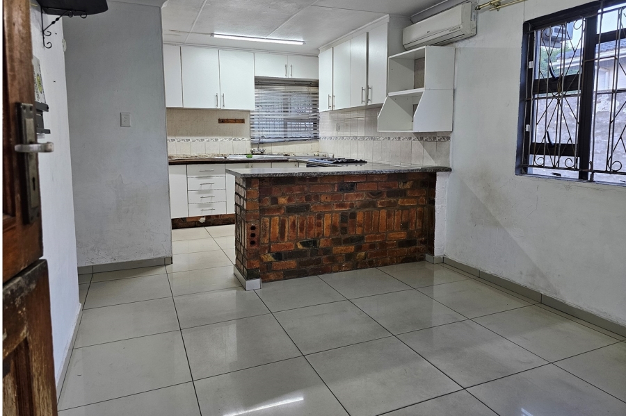 3 Bedroom Property for Sale in Brackenham KwaZulu-Natal