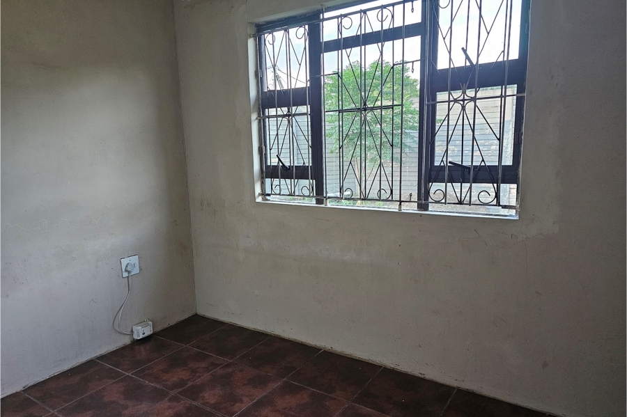 3 Bedroom Property for Sale in Brackenham KwaZulu-Natal