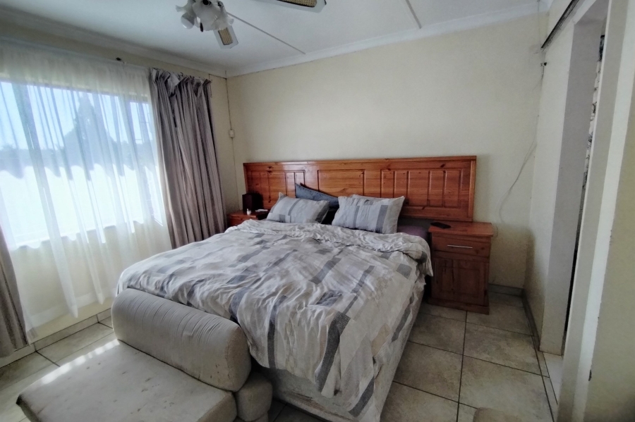 4 Bedroom Property for Sale in Richem KwaZulu-Natal