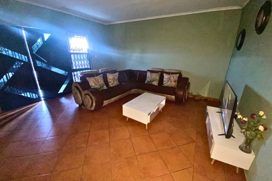 3 Bedroom Property for Sale in Bhekuzulu KwaZulu-Natal