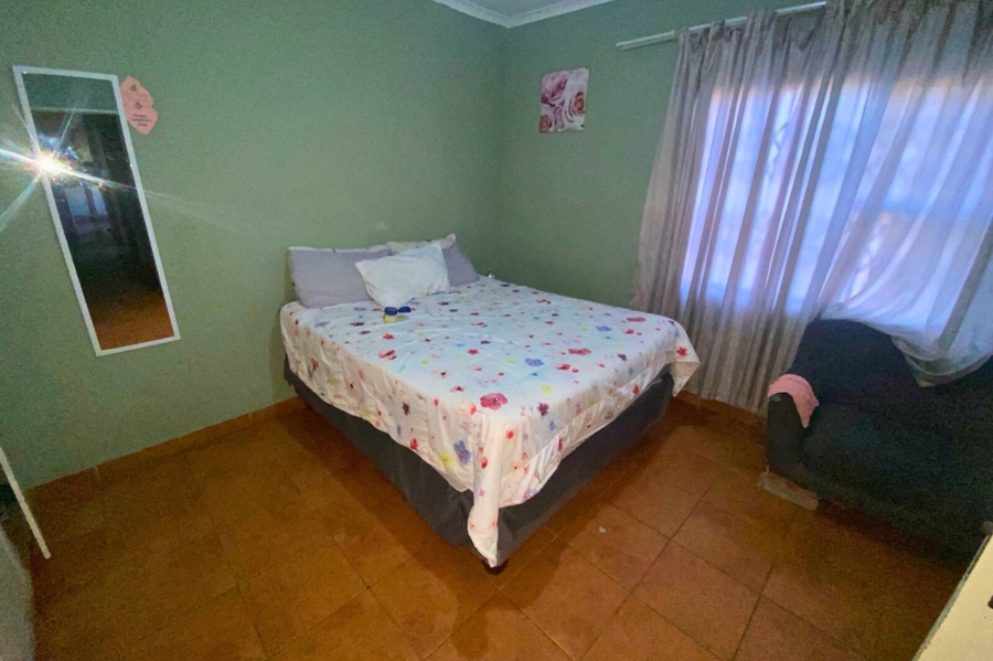 3 Bedroom Property for Sale in Bhekuzulu KwaZulu-Natal