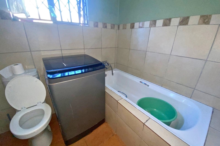 3 Bedroom Property for Sale in Bhekuzulu KwaZulu-Natal