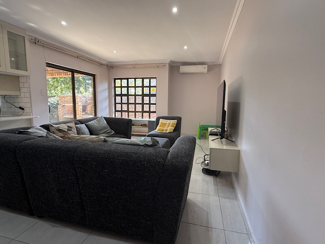 3 Bedroom Property for Sale in Meer En See KwaZulu-Natal