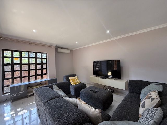 3 Bedroom Property for Sale in Meer En See KwaZulu-Natal