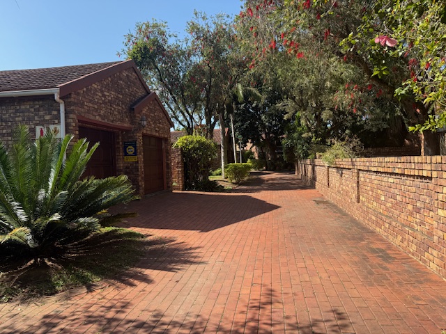 3 Bedroom Property for Sale in Meer En See KwaZulu-Natal