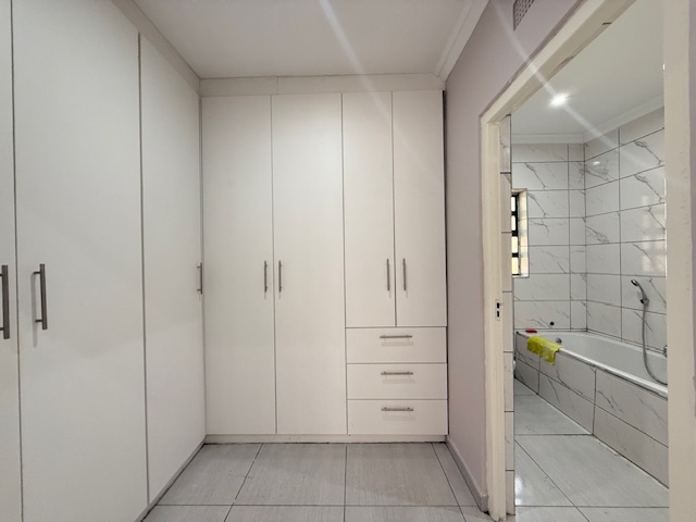 3 Bedroom Property for Sale in Meer En See KwaZulu-Natal