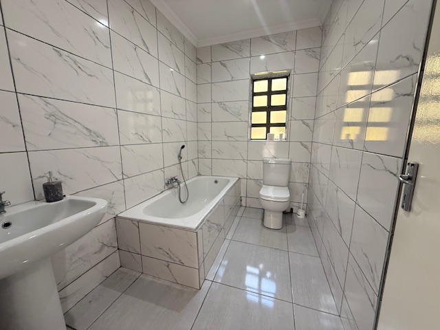 3 Bedroom Property for Sale in Meer En See KwaZulu-Natal