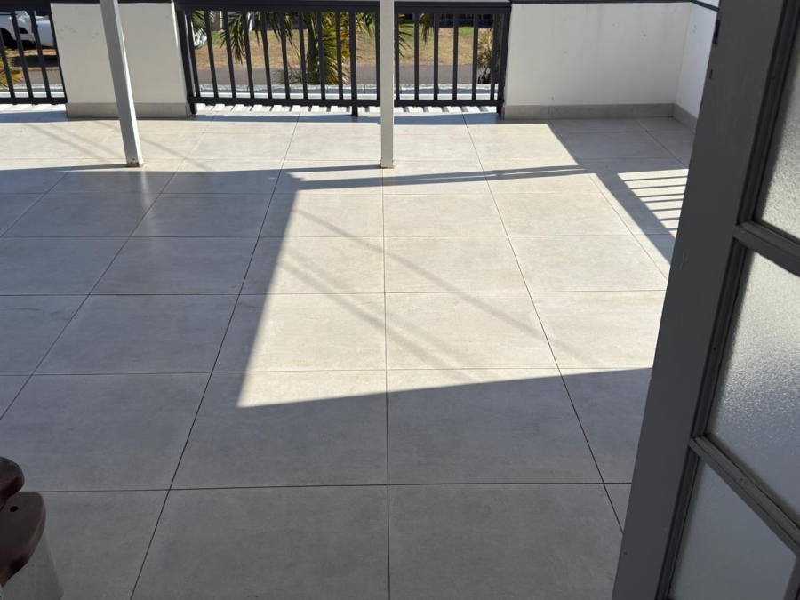 To Let 2 Bedroom Property for Rent in Ocean View KwaZulu-Natal