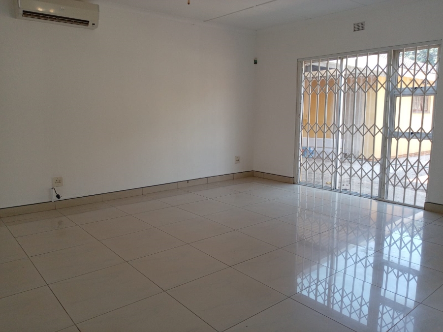 To Let 3 Bedroom Property for Rent in Nyala Park KwaZulu-Natal