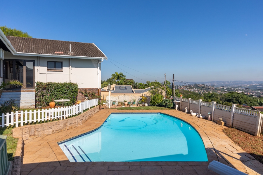 5 Bedroom Property for Sale in Glen Hills KwaZulu-Natal