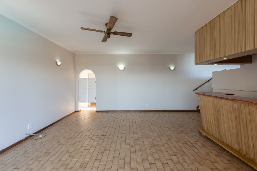 5 Bedroom Property for Sale in Glen Hills KwaZulu-Natal