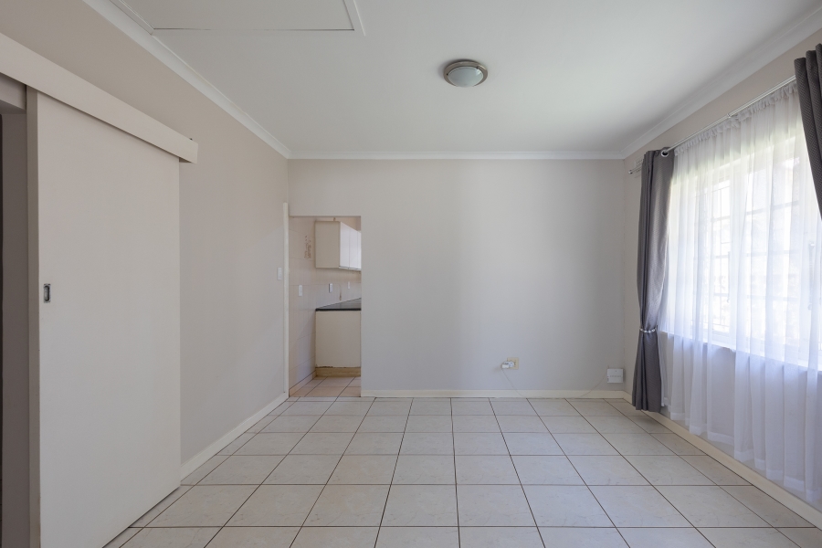 5 Bedroom Property for Sale in Glen Hills KwaZulu-Natal