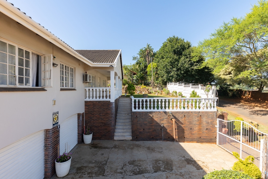 5 Bedroom Property for Sale in Glen Hills KwaZulu-Natal
