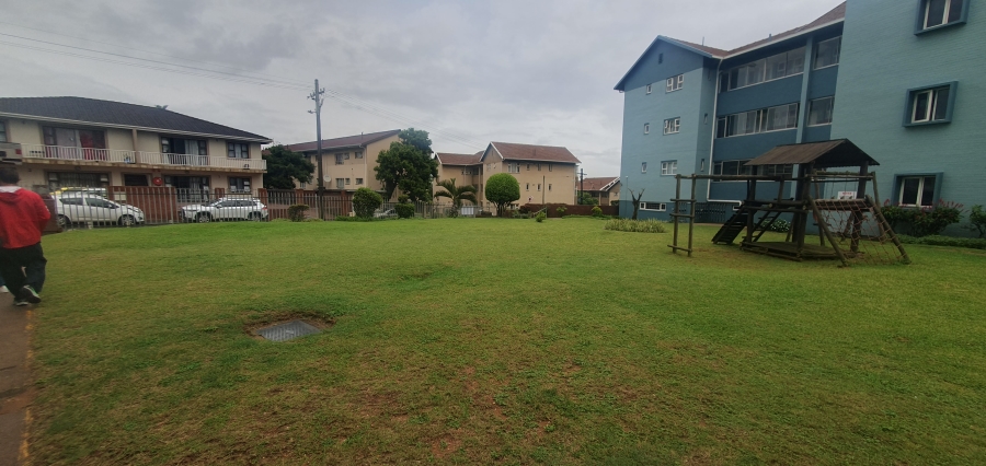 2 Bedroom Property for Sale in Bluff KwaZulu-Natal