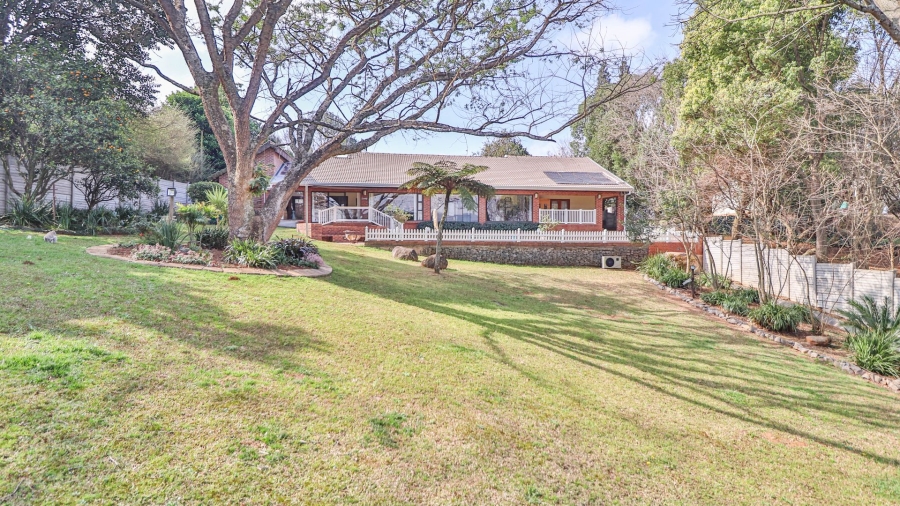 4 Bedroom Property for Sale in Mountain Homes KwaZulu-Natal