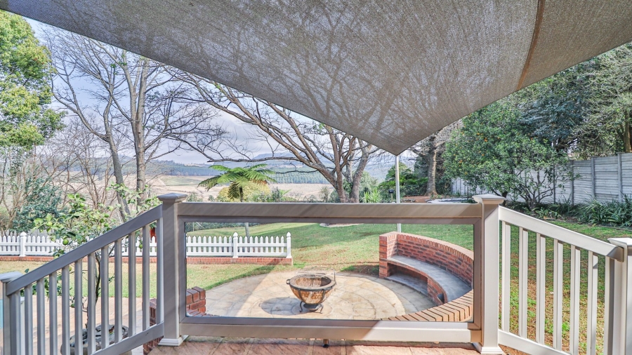 4 Bedroom Property for Sale in Mountain Homes KwaZulu-Natal