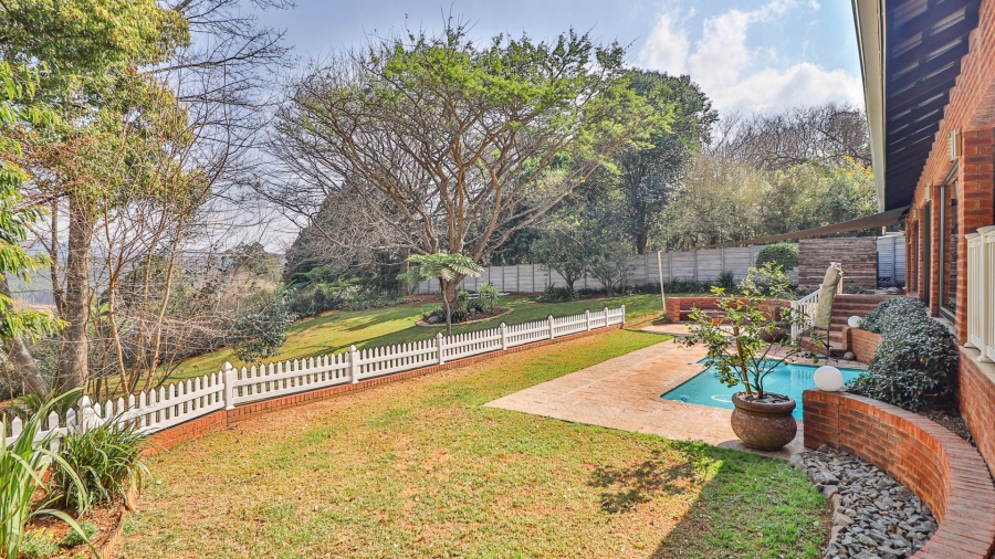 4 Bedroom Property for Sale in Mountain Homes KwaZulu-Natal