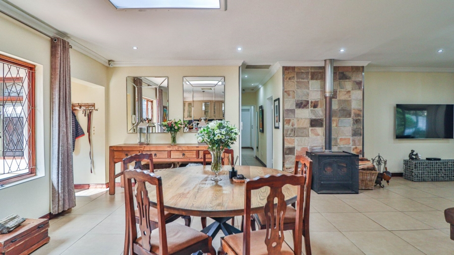4 Bedroom Property for Sale in Mountain Homes KwaZulu-Natal