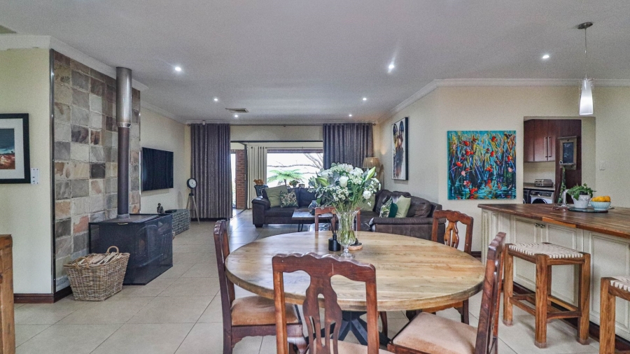 4 Bedroom Property for Sale in Mountain Homes KwaZulu-Natal
