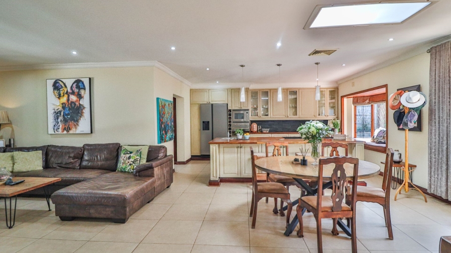 4 Bedroom Property for Sale in Mountain Homes KwaZulu-Natal