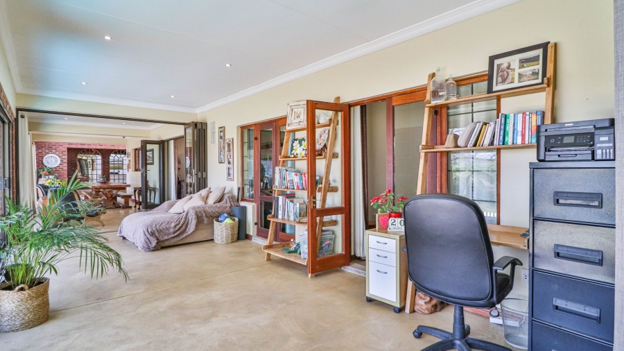 4 Bedroom Property for Sale in Mountain Homes KwaZulu-Natal