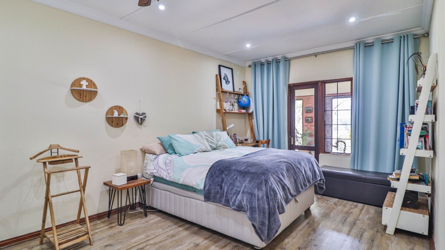 4 Bedroom Property for Sale in Mountain Homes KwaZulu-Natal
