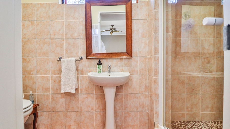 4 Bedroom Property for Sale in Mountain Homes KwaZulu-Natal