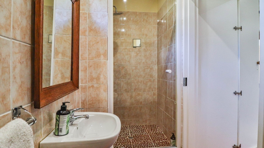 4 Bedroom Property for Sale in Mountain Homes KwaZulu-Natal