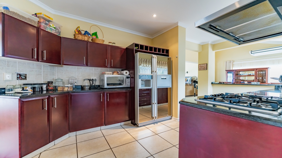 4 Bedroom Property for Sale in Compensation Beach KwaZulu-Natal