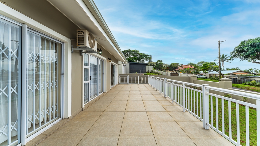 4 Bedroom Property for Sale in Compensation Beach KwaZulu-Natal