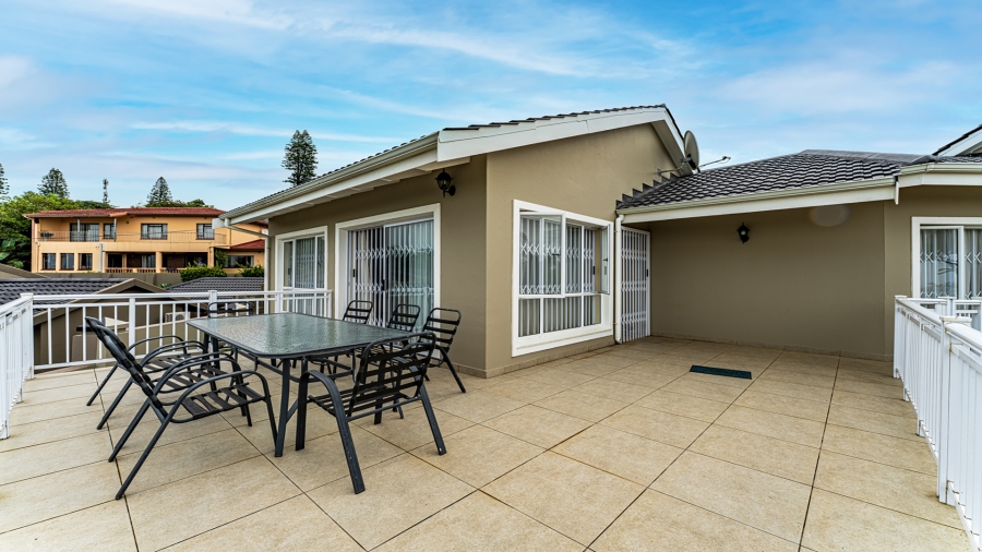 4 Bedroom Property for Sale in Compensation Beach KwaZulu-Natal