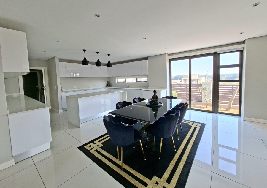 5 Bedroom Property for Sale in Izinga KwaZulu-Natal
