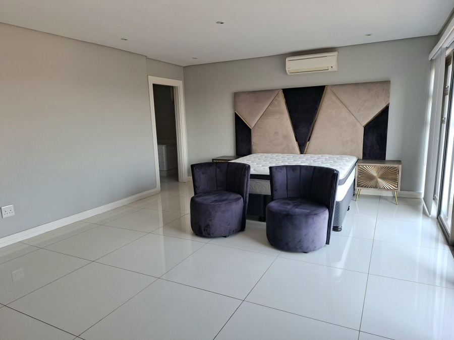5 Bedroom Property for Sale in Izinga KwaZulu-Natal